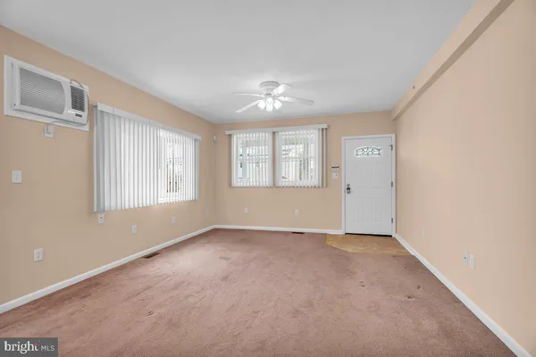 $250,000 | 127 West Federal Street, Burlington, NJ 08016
