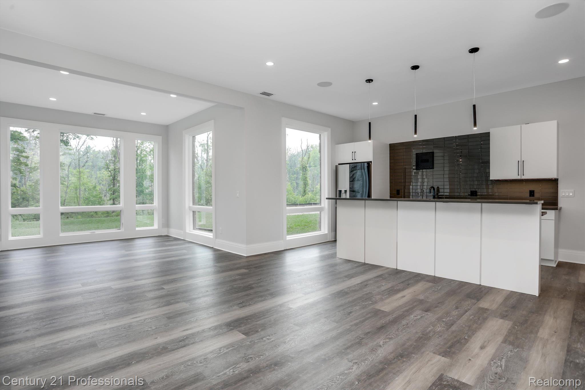 231 Enclave Drive Rochester, MI 48306 - Photo 65 of 80 Gallery Image 65