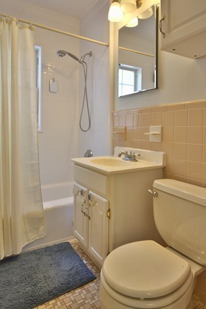 4 Upland Road, Unit 1 Brookline, MA 02445 - Photo 8 of 10 Gallery Image 8
