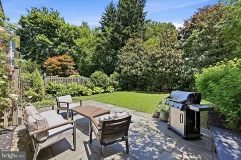 $949,000 | 112 West Springfield Avenue, Philadelphia, PA 19118