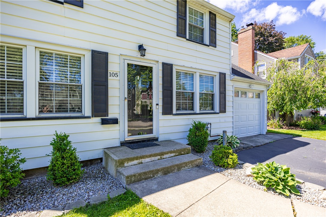105 Oneta Road Irondequoit, NY 14617 - Photo 3 of 36