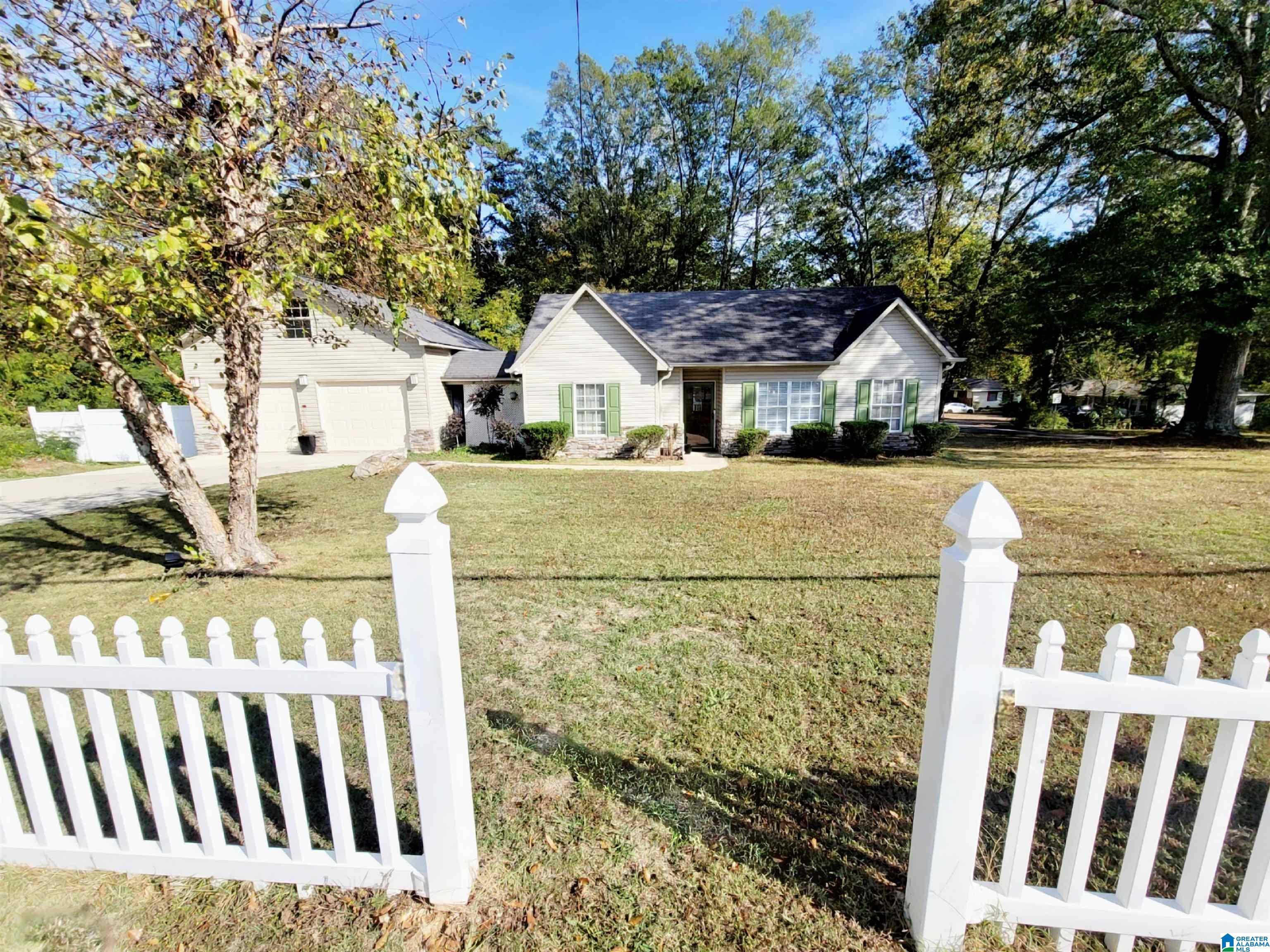 1649 1st Street Northeast Birmingham, AL 35215 - Photo 2 of 29