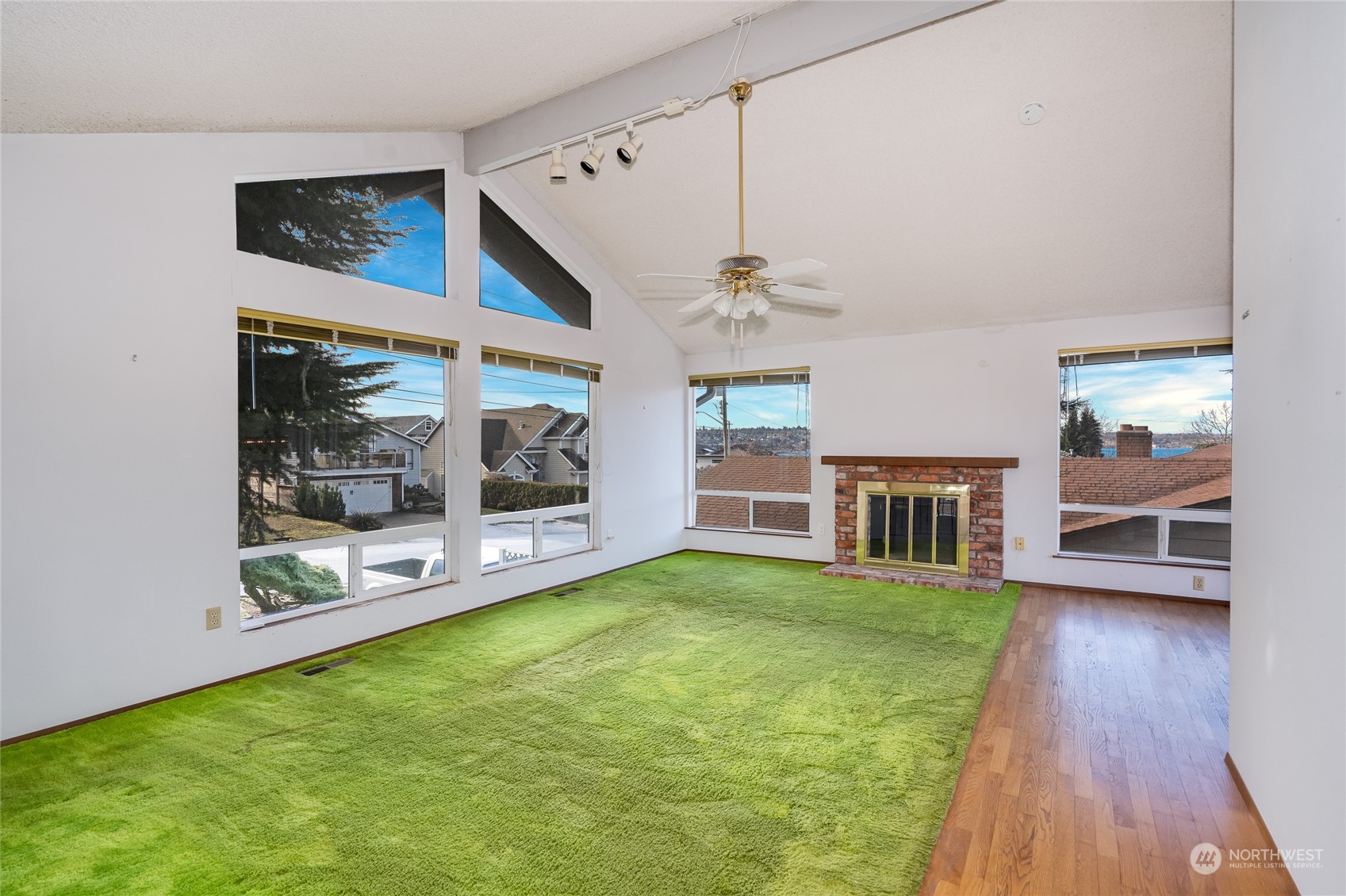 806 North 31st Street Renton, WA 98056 - Photo 5 of 37 Gallery Image 5