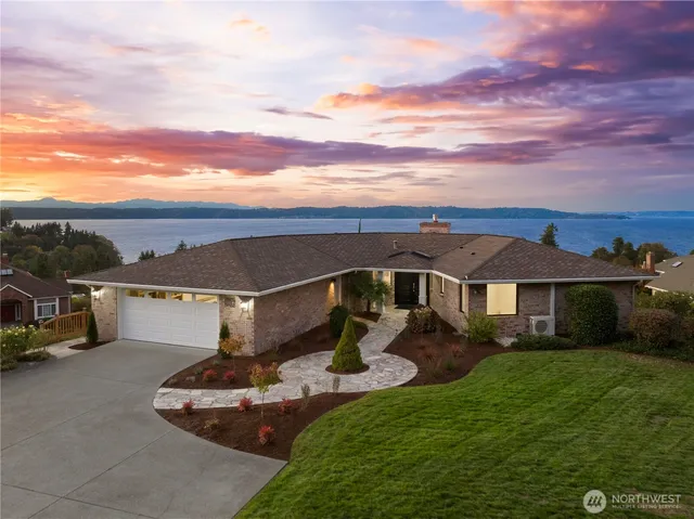 $1,649,000 | 31012 36th Avenue Southwest, Federal Way, WA 98023