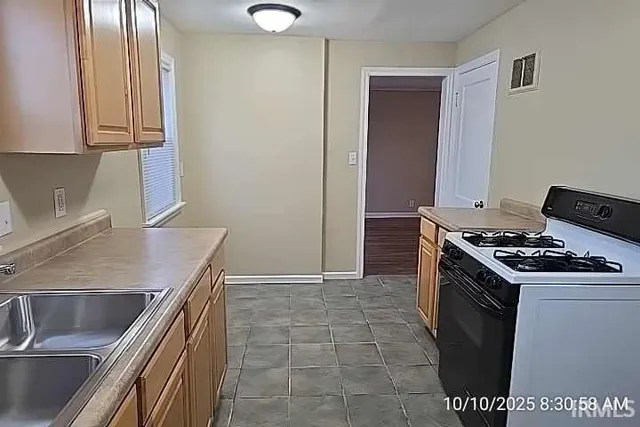 $161,900 | 1405 Randolph Street, South Bend, IN 46613