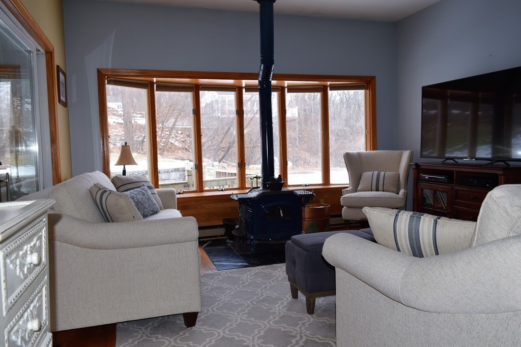 5 Emerson Drive Littleton, MA 01460 - Photo 11 of 28