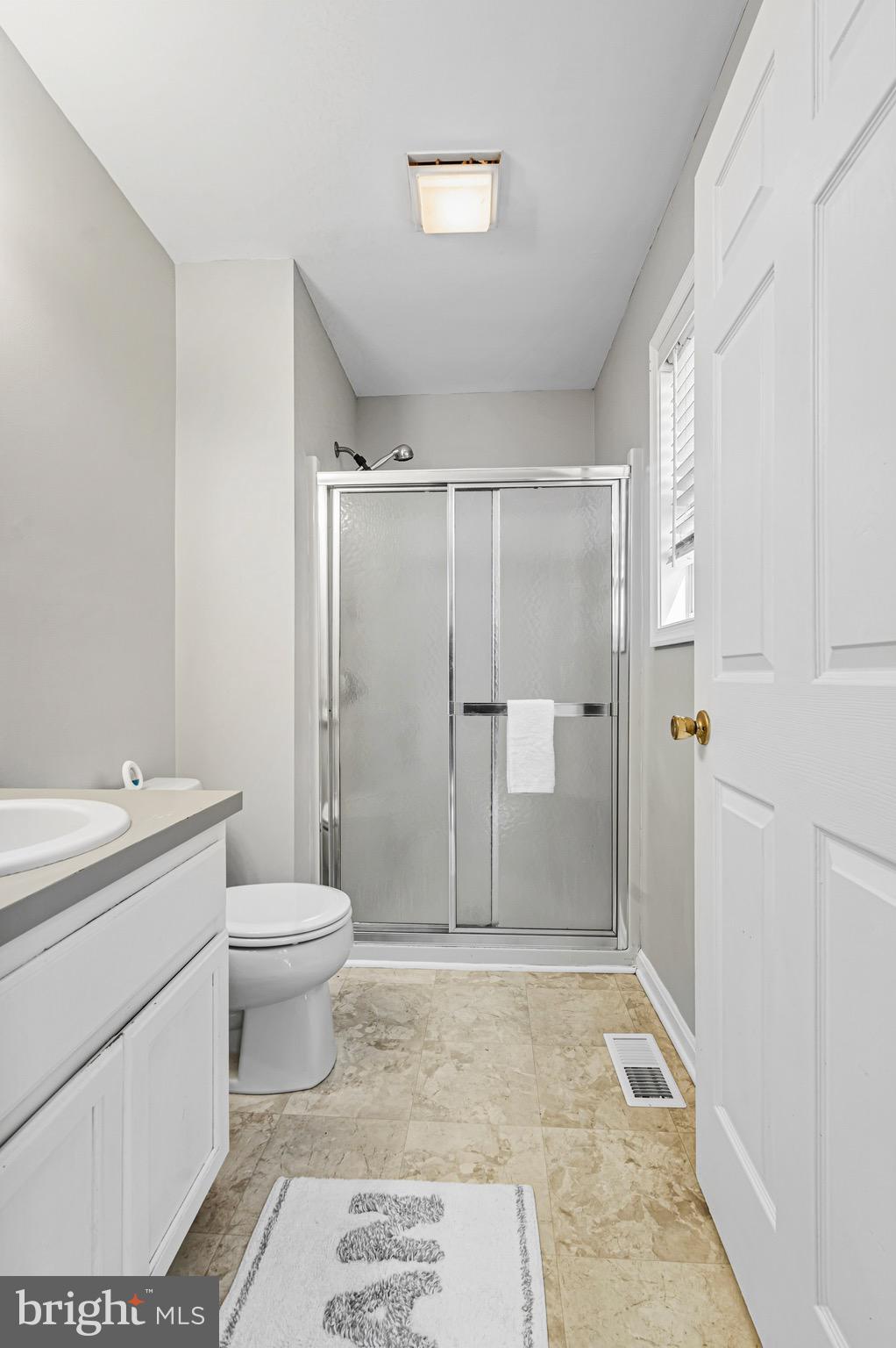 3929 Glenhurst Road Dundalk, MD 21222 - Photo 29 of 40 Gallery Image 29