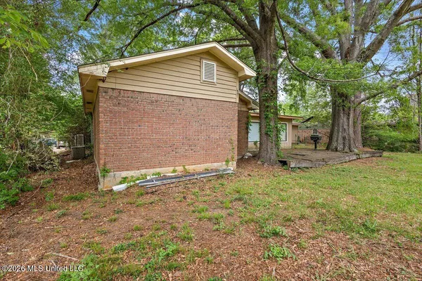 $199,000 | 5814 Deer Trail, Jackson, MS 39211