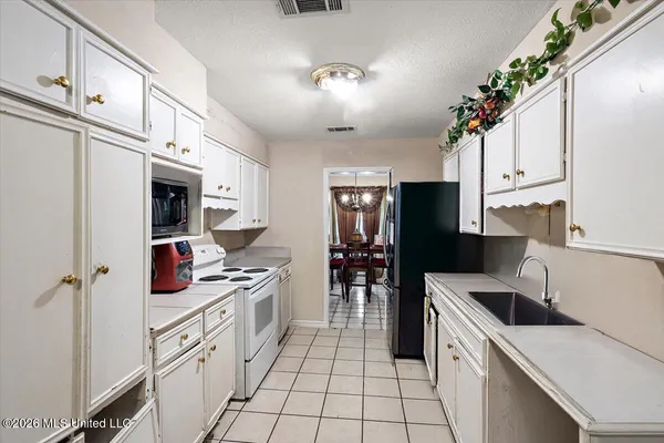 $199,000 | 5814 Deer Trail, Jackson, MS 39211