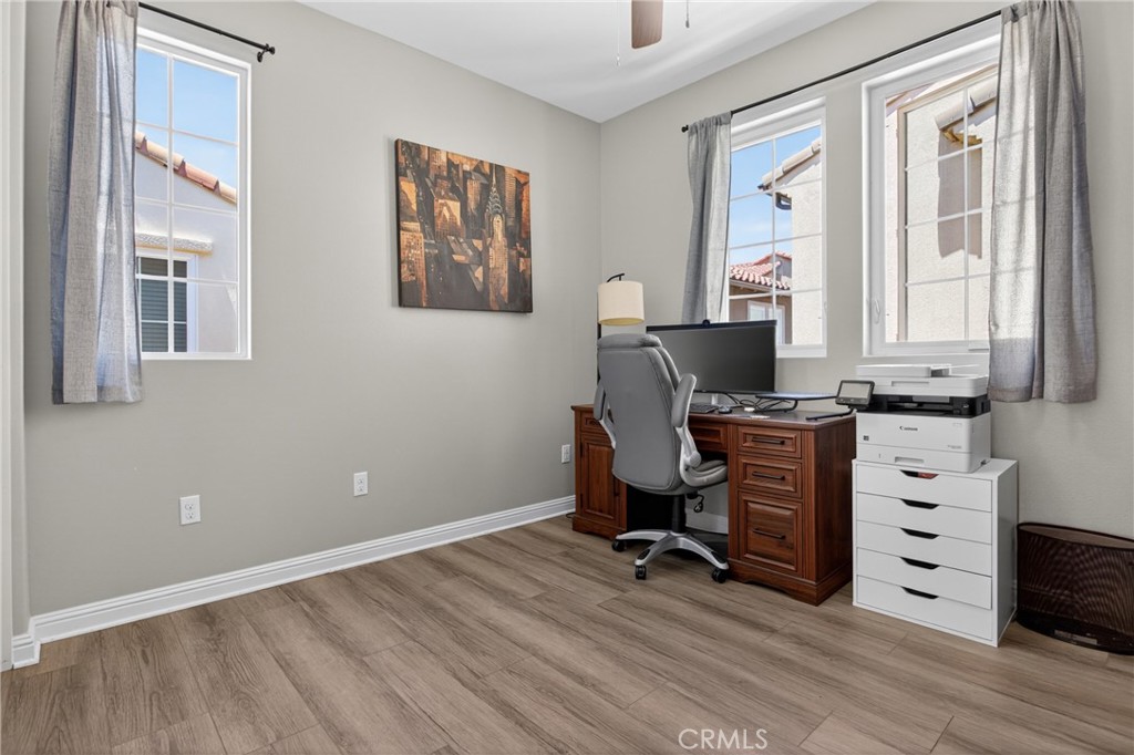 20667 West Beech Porter Ranch, CA 91326 - Photo 35 of 60