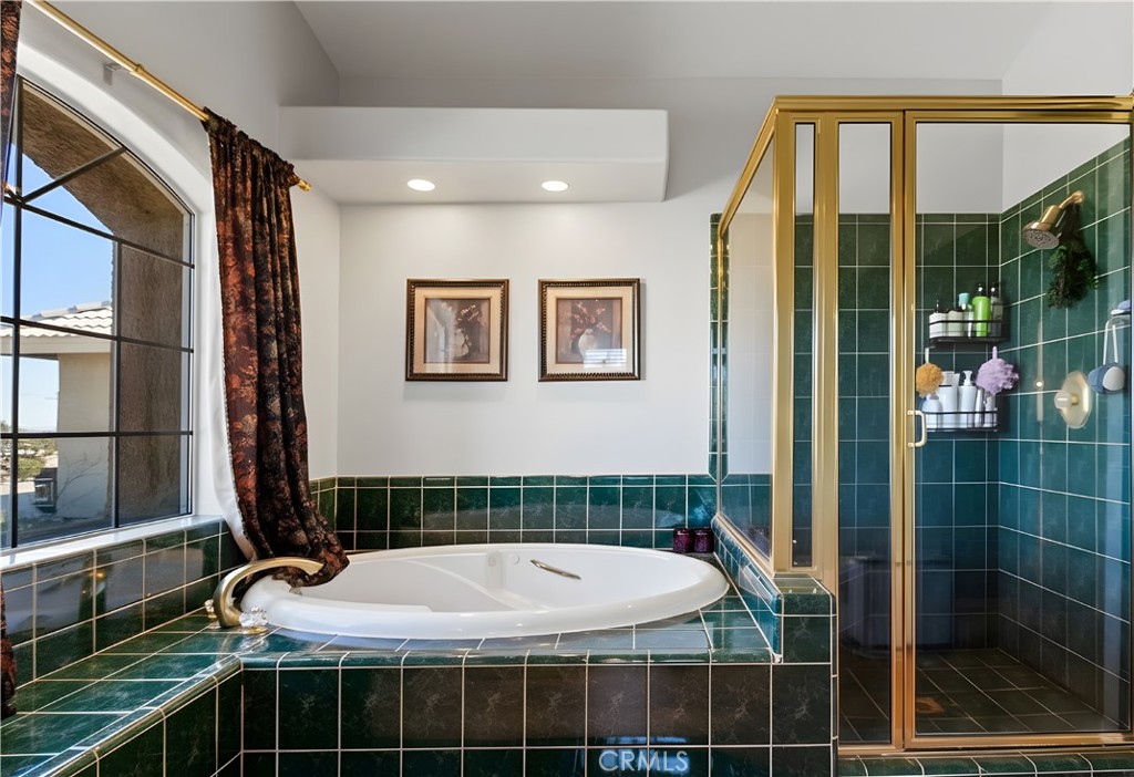 1825 Smoke Tree Road Pinon Hills, CA 92372 - Photo 37 of 54