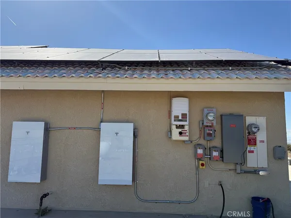 $598,000 | 1825 Smoke Tree Road, Pinon Hills, CA 92372