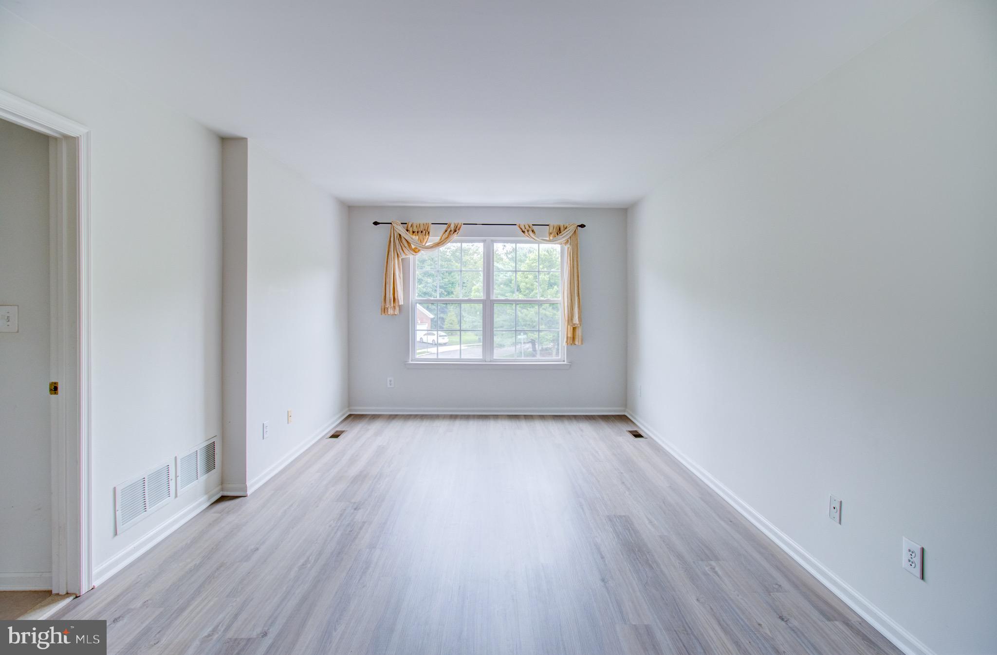 22 Warwick Road Princeton Junction, NJ 08550 - Photo 14 of 27