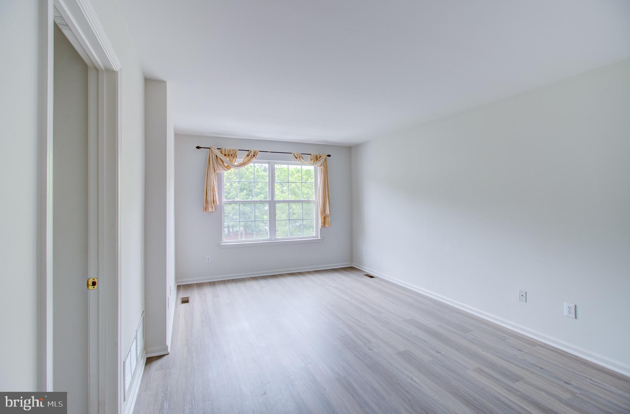 22 Warwick Road Princeton Junction, NJ 08550 - Photo 15 of 27