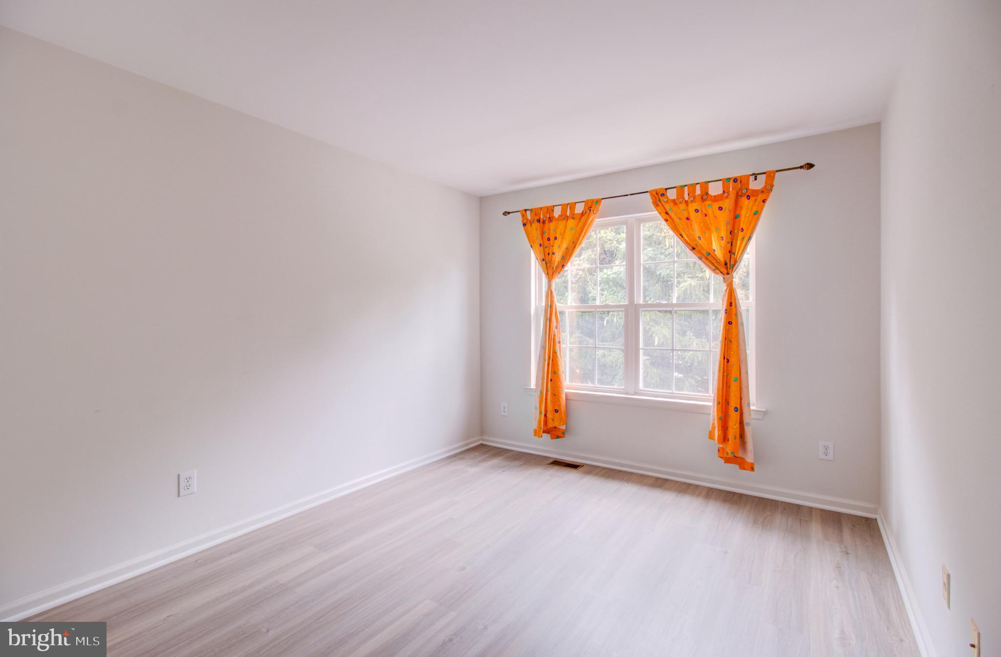 22 Warwick Road Princeton Junction, NJ 08550 - Photo 21 of 27