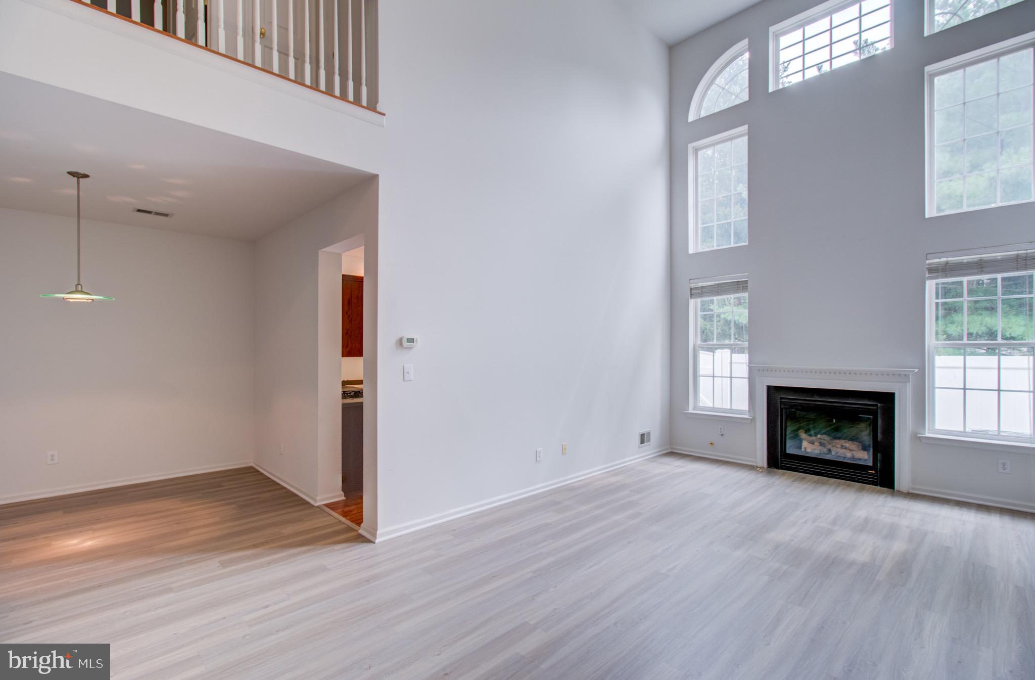 22 Warwick Road Princeton Junction, NJ 08550 - Photo 5 of 27