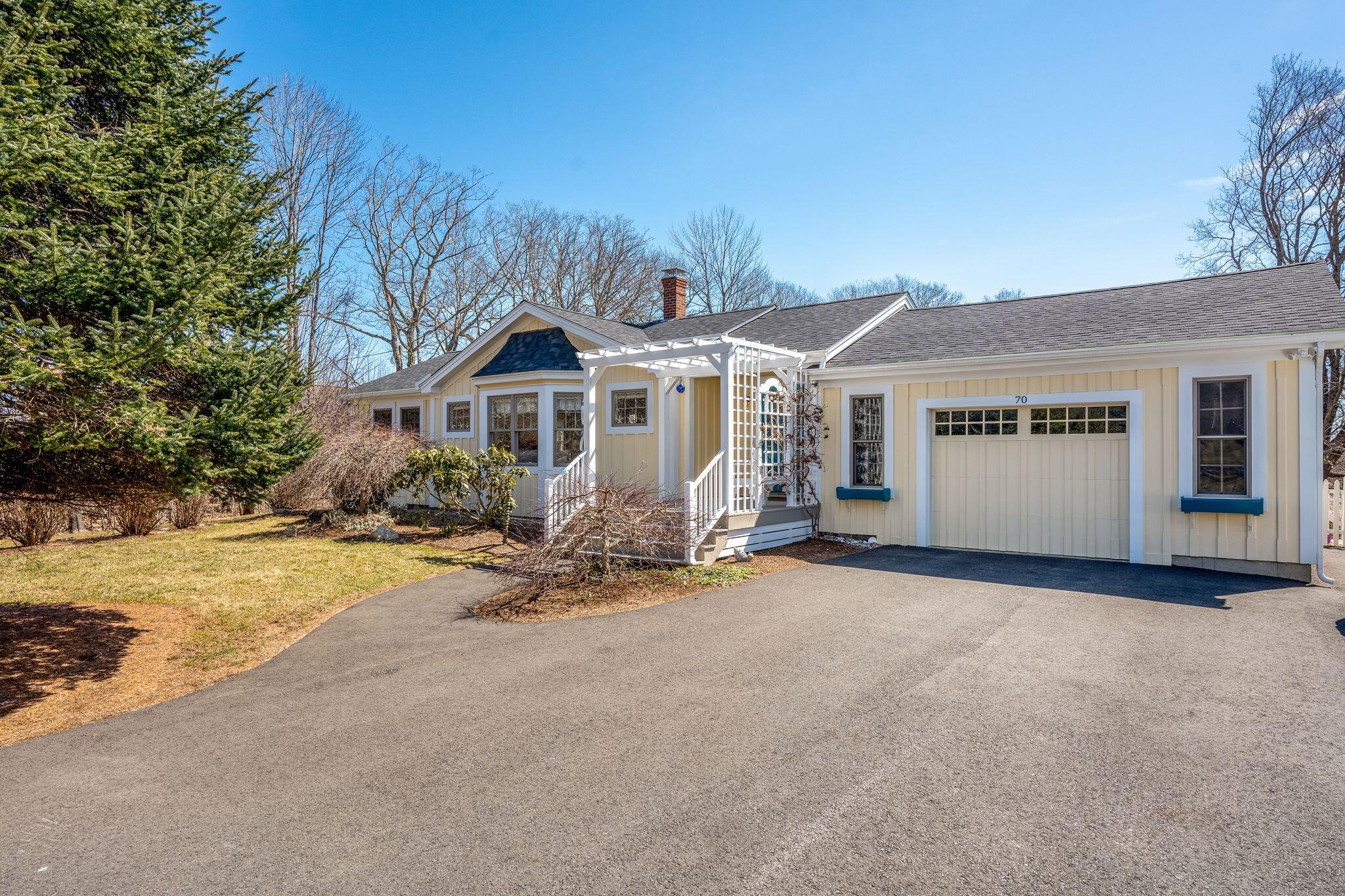 70 Old County Road Rockport, ME 04856 - Photo 3 of 50 1_DSC05781
