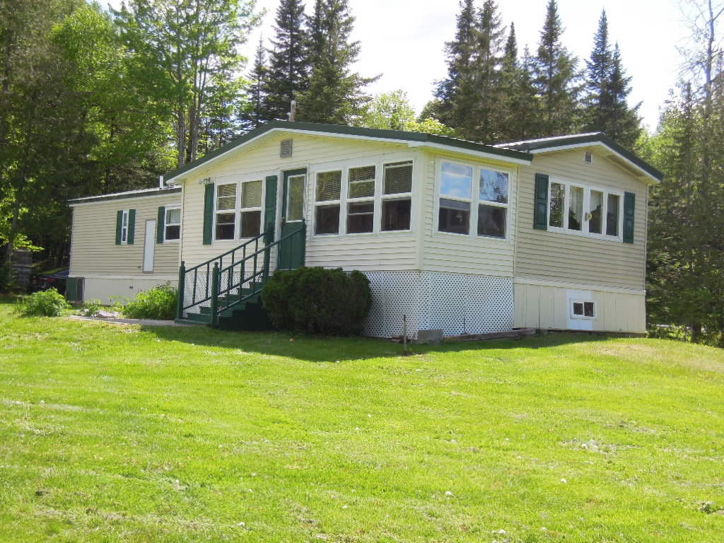 186 Green Ridge Road Caribou, ME 04736 - Photo 3 of 38 DSCN6514