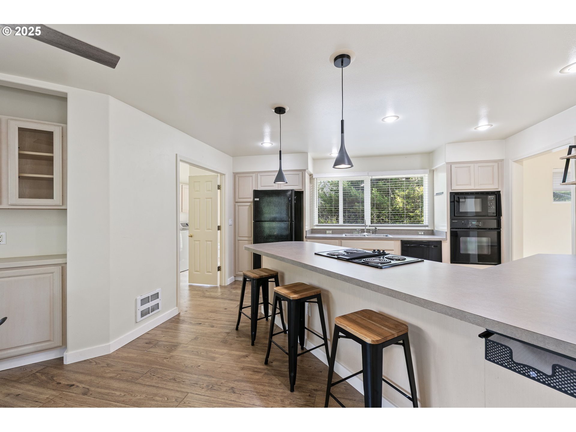 89 Sailors Ravine Court Florence, OR 97439 - Photo 10 of 46 Gallery Image 10