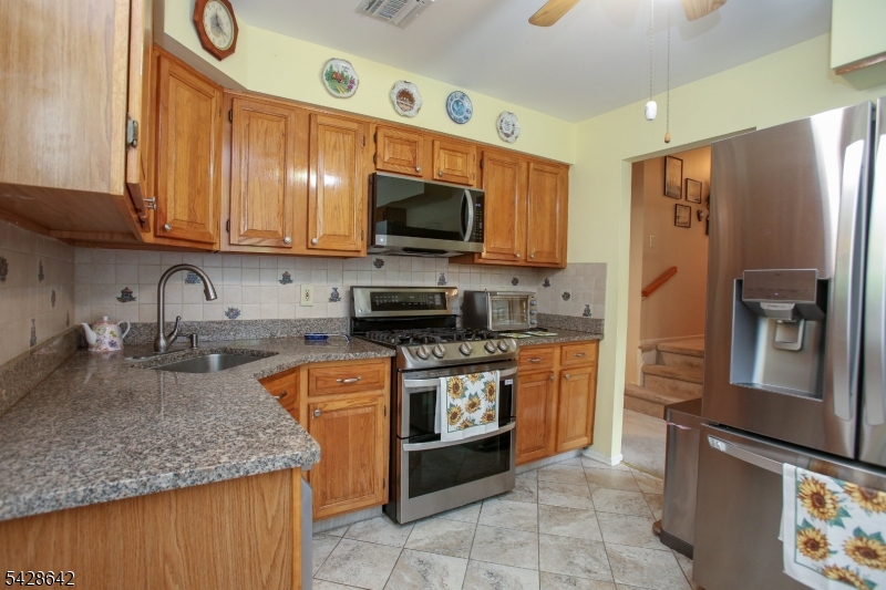 90 Frogtown Road Dover, NJ 07801 - Photo 9 of 32