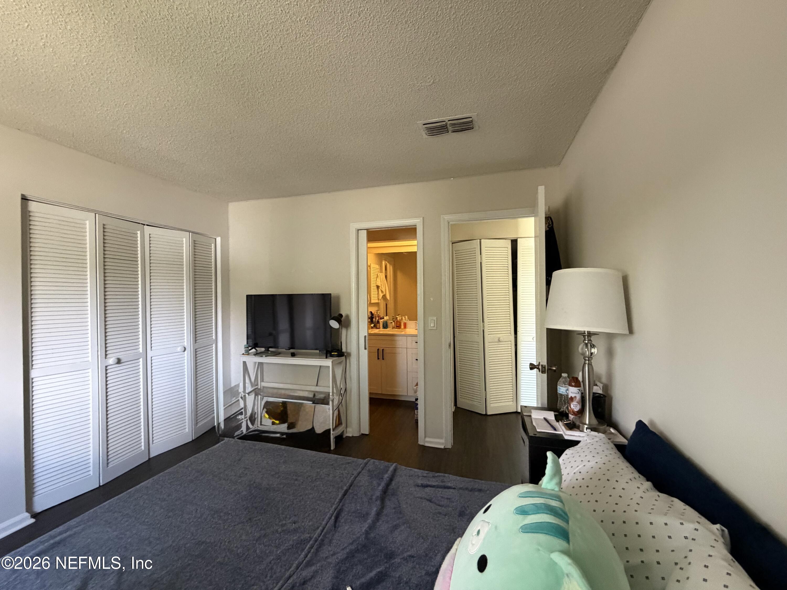3801 Crown Point Road, Unit 1311 Jacksonville, FL 32257 - Photo 7 of 24 IMG_6494