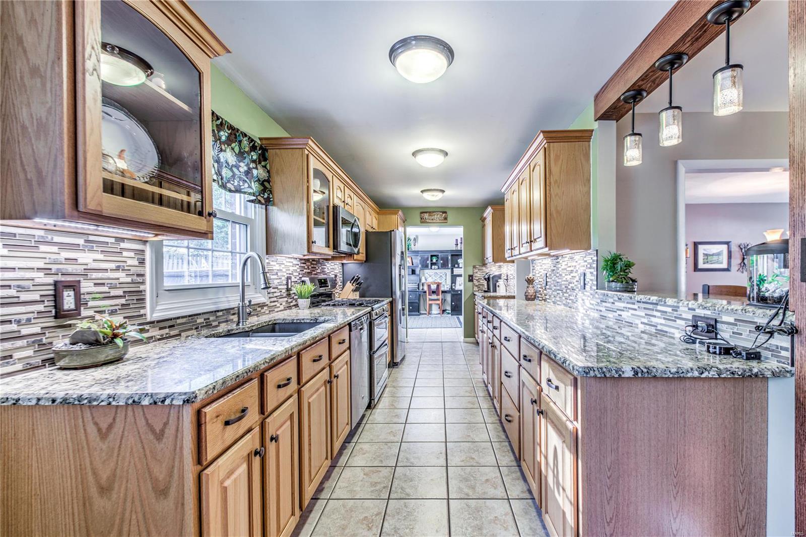 329 Providence Road Ballwin, MO 63011 - Photo 11 of 34 Gallery Image 11
