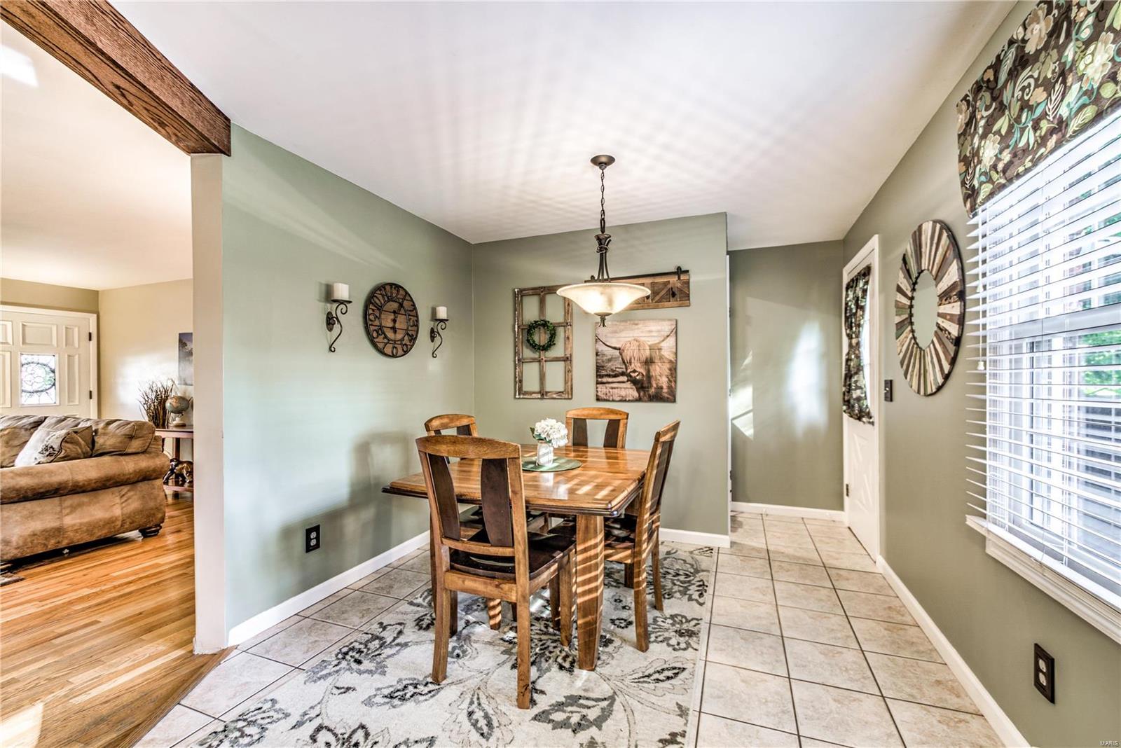 329 Providence Road Ballwin, MO 63011 - Photo 15 of 34 Gallery Image 15
