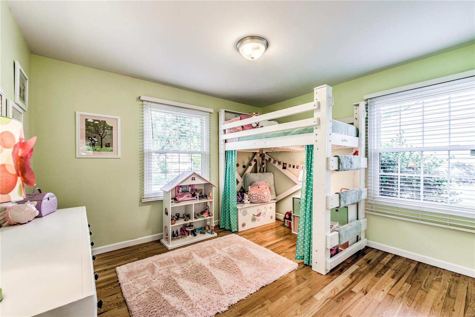 329 Providence Road Ballwin, MO 63011 - Photo 20 of 34 Gallery Image 20