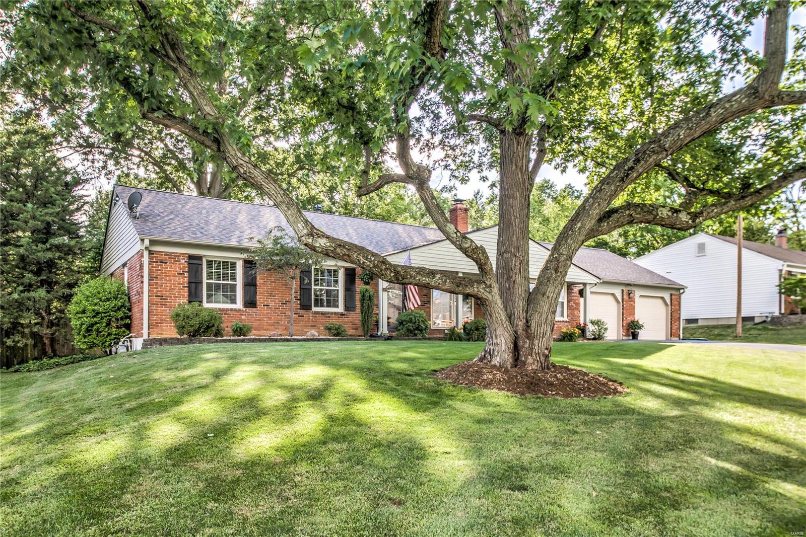 329 Providence Road Ballwin, MO 63011 - Photo 31 of 34 Gallery Image 31