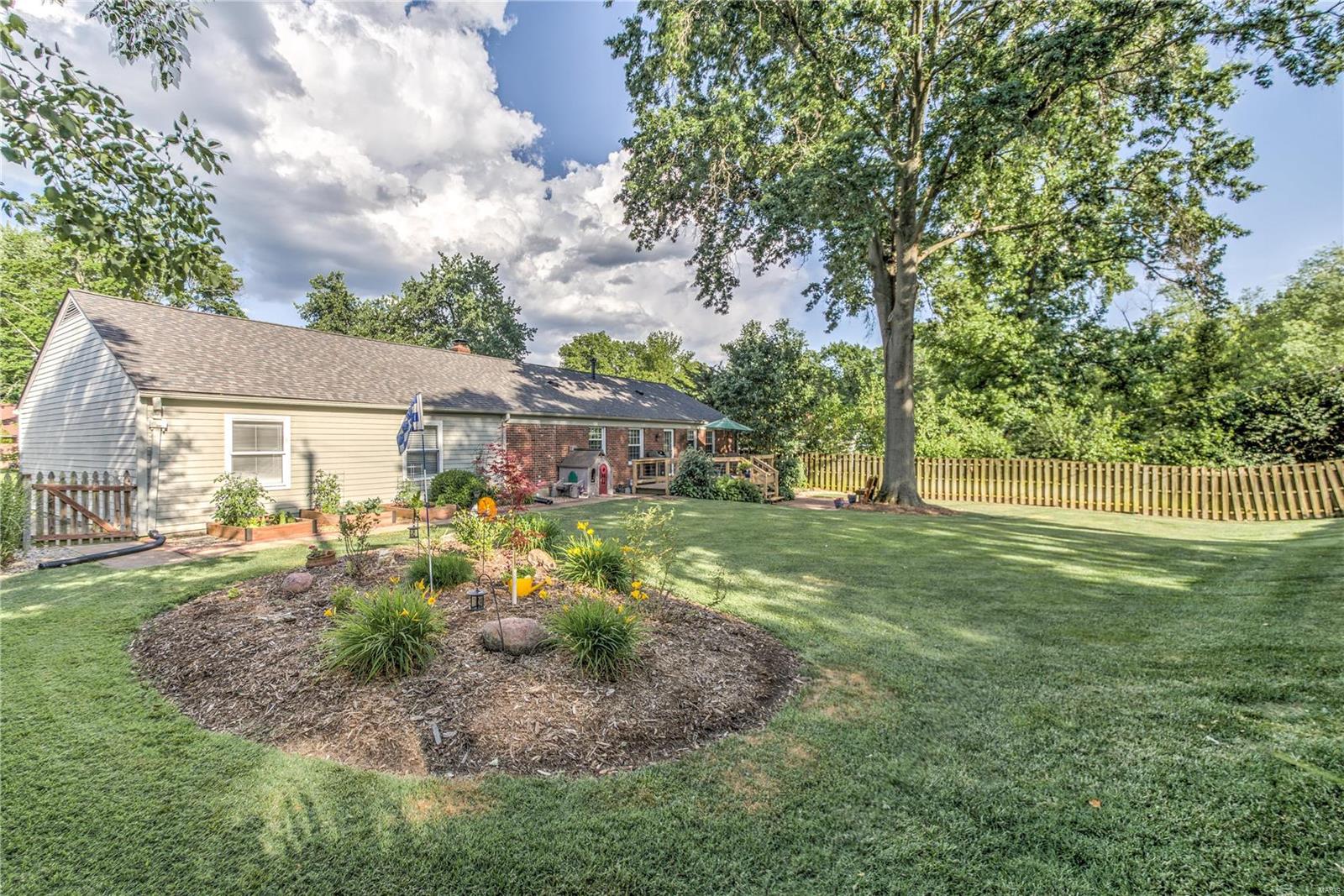 329 Providence Road Ballwin, MO 63011 - Photo 33 of 34 Gallery Image 33