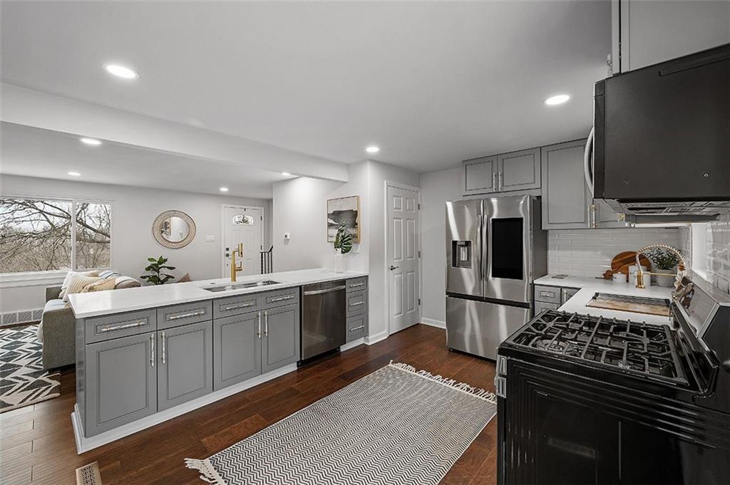 1171 Arrowood Drive Pittsburgh, PA 15243 - Photo 14 of 44