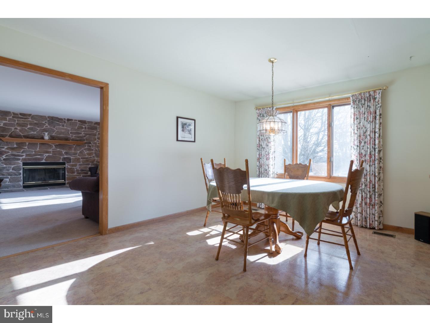 Breakfast Room