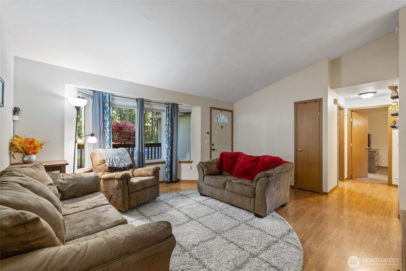 18441 Blue Hills Loop Southeast Yelm, WA 98597 - Photo 4 of 40