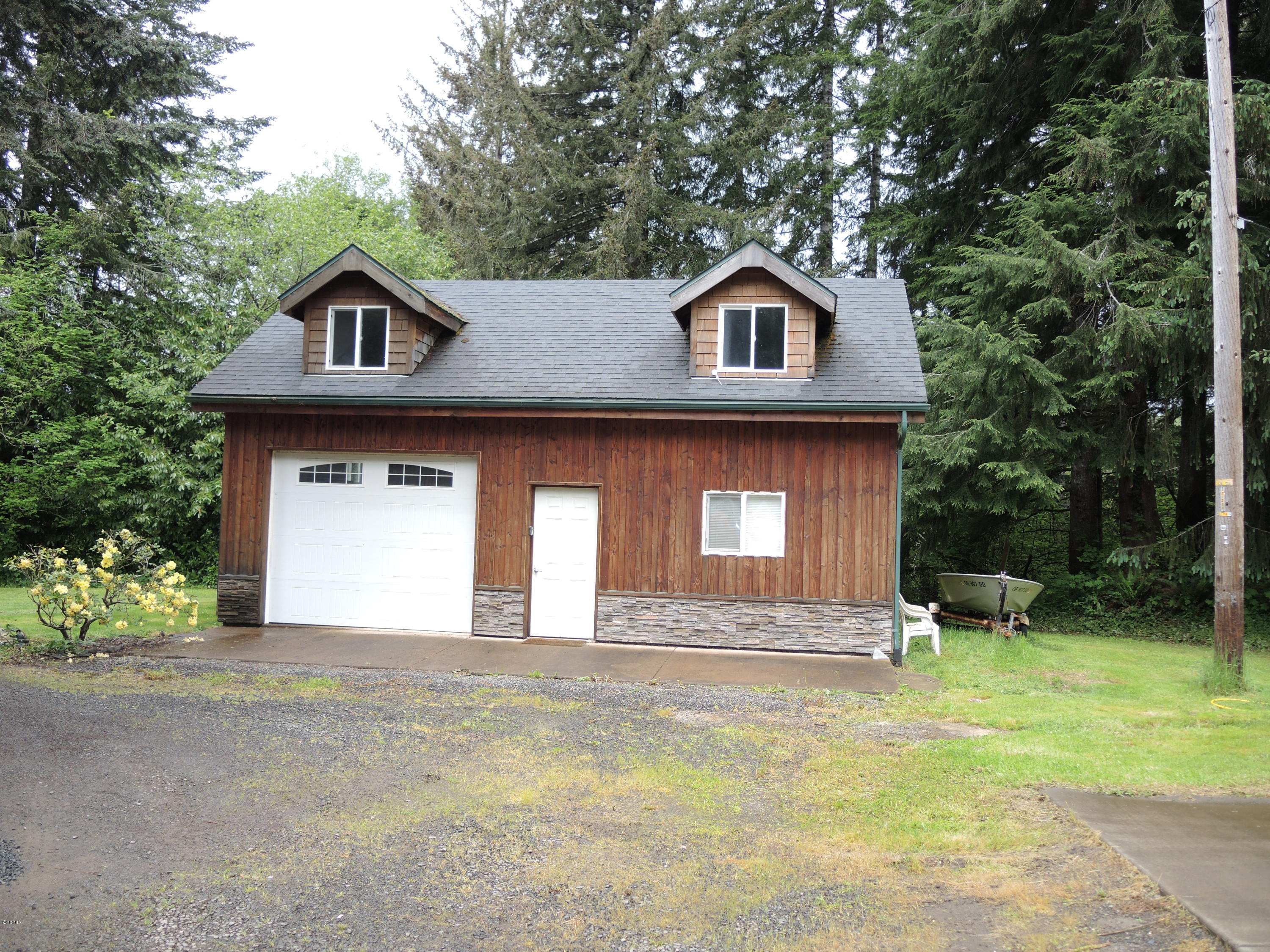 177 North Bear Creek Road Otis, OR 97368 - Photo 9 of 42 DSCN2740