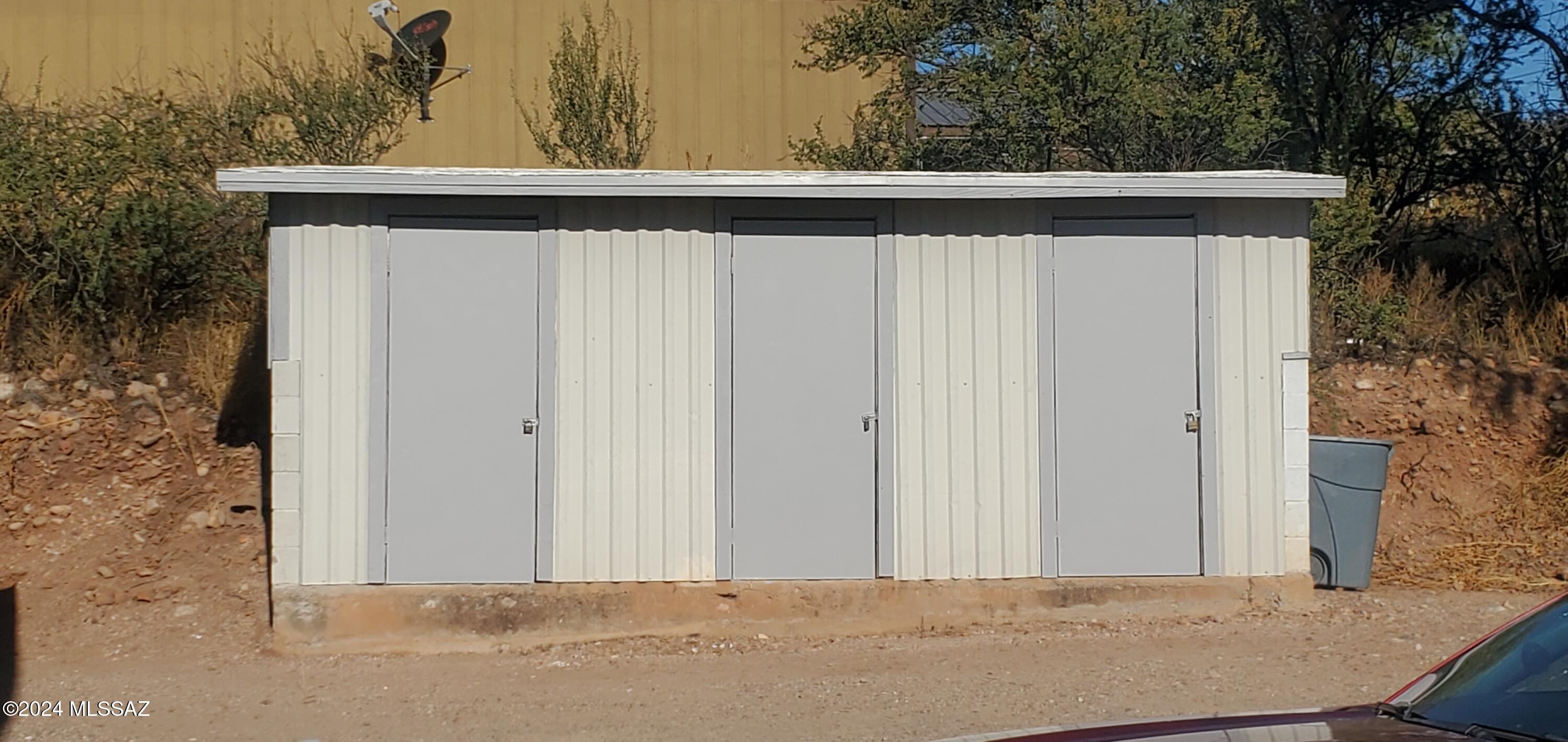 530 Andres Court Rio Rico, AZ 85648 - Photo 11 of 13