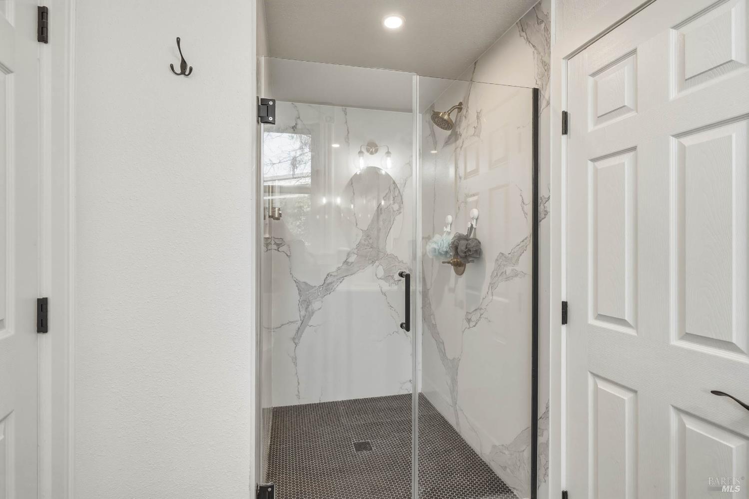 107 Sebastopol Avenue Santa Rosa, CA 95407 - Photo 17 of 33 a bathroom with a shower