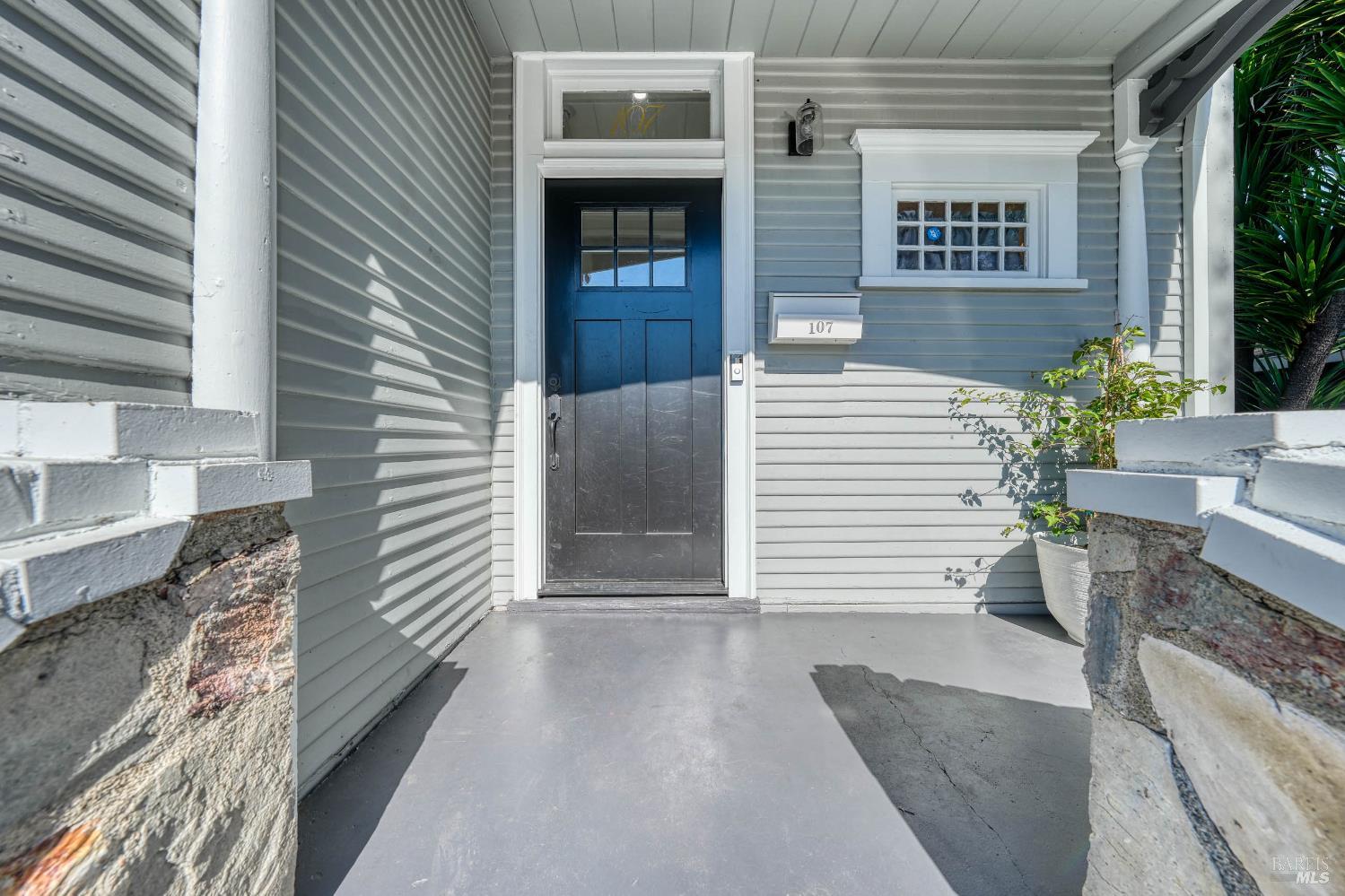 107 Sebastopol Avenue Santa Rosa, CA 95407 - Photo 4 of 33 a view of a patio of the house