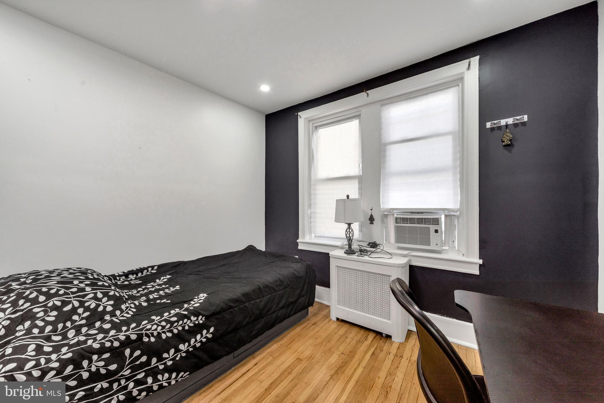 18 Elm Avenue Upper Darby, PA 19082 - Photo 18 of 38