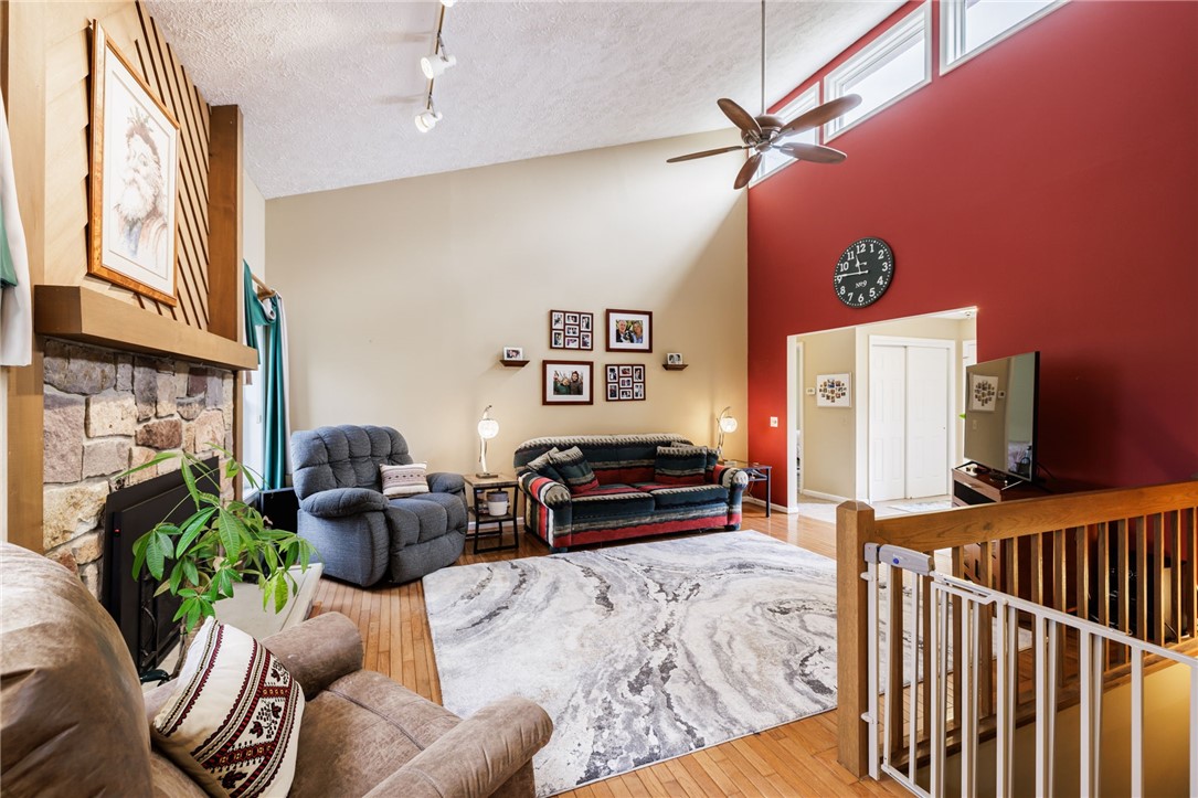 34 Freshfield Rise Perinton, NY 14450 - Photo 17 of 36