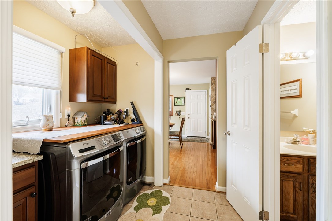 34 Freshfield Rise Perinton, NY 14450 - Photo 23 of 36