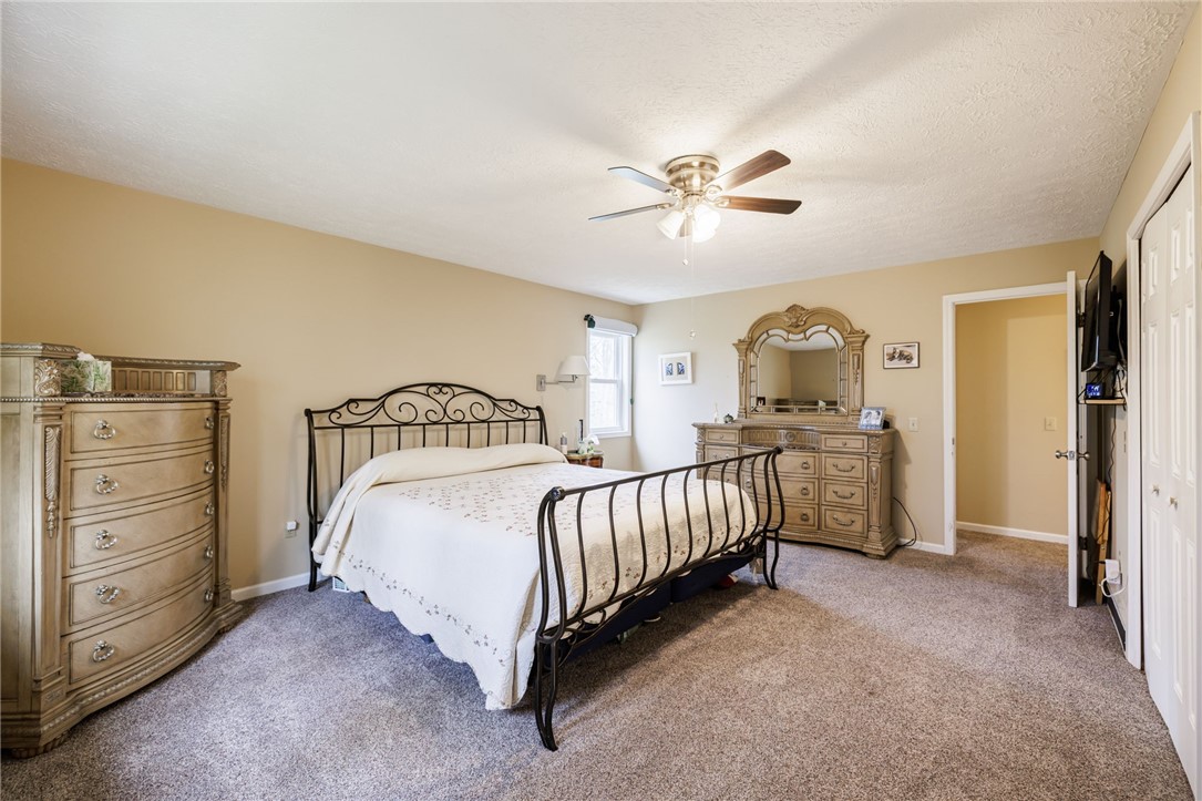 34 Freshfield Rise Perinton, NY 14450 - Photo 25 of 36