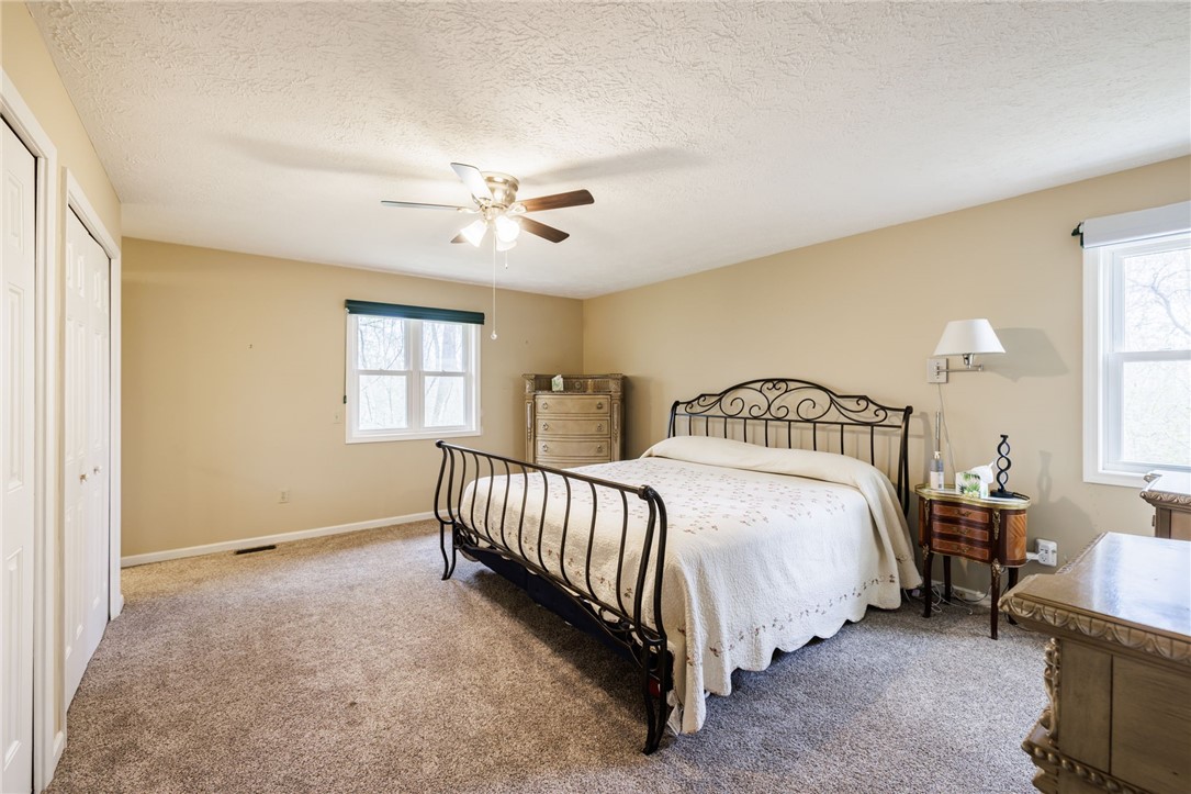 34 Freshfield Rise Perinton, NY 14450 - Photo 26 of 36