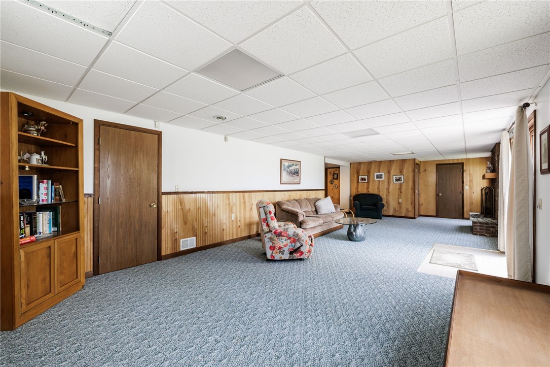 34 Freshfield Rise Perinton, NY 14450 - Photo 33 of 36