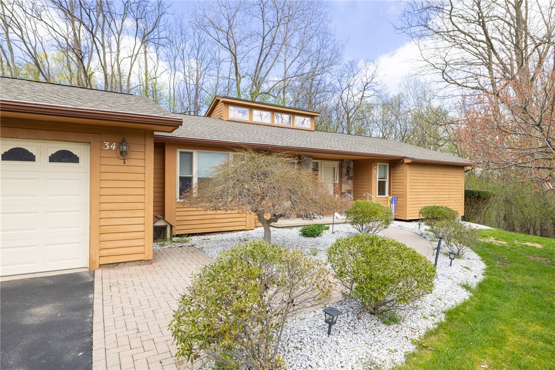 34 Freshfield Rise Perinton, NY 14450 - Photo 5 of 36