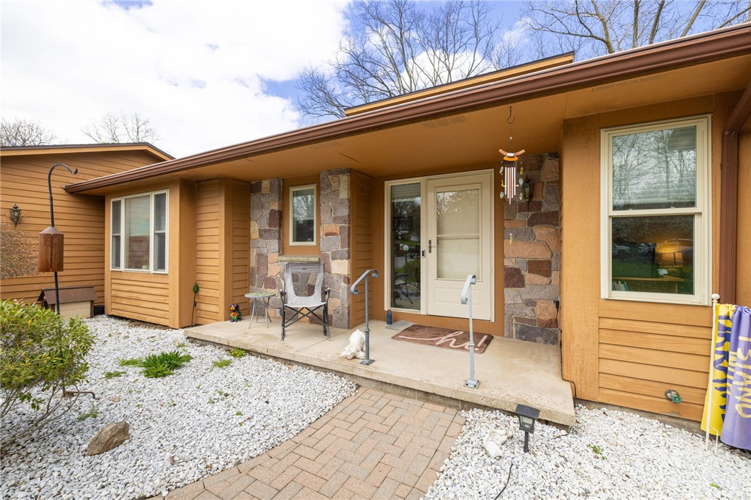 34 Freshfield Rise Perinton, NY 14450 - Photo 7 of 36