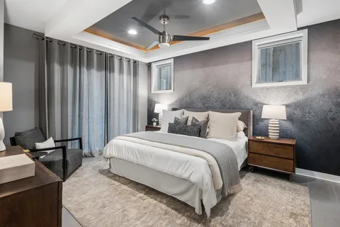$875,000 | 926 North Honore Street, Unit 1, Chicago, IL 60622