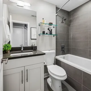 $875,000 | 926 North Honore Street, Unit 1, Chicago, IL 60622