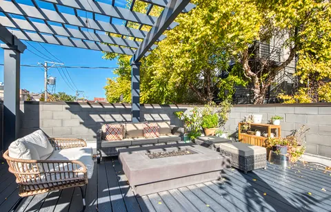$875,000 | 926 North Honore Street, Unit 1, Chicago, IL 60622