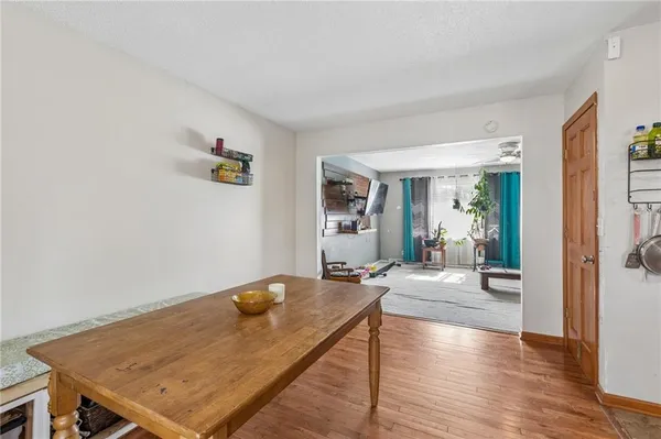$250,000 | 7804 Northwest Milrey Drive, Kansas City, MO 64152