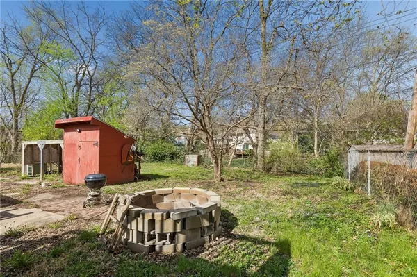 $250,000 | 7804 Northwest Milrey Drive, Kansas City, MO 64152